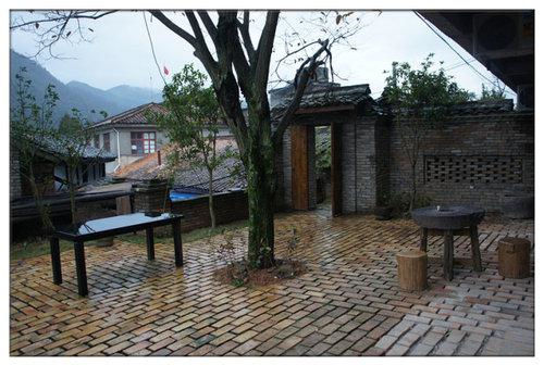 人民日?qǐng)?bào)中央廚房:特色小鎮(zhèn)不是房地產(chǎn)