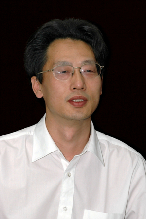 王昌林:新舊支柱產(chǎn)業(yè)進入更替時期