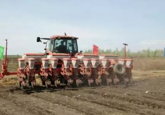 七、全程機(jī)械化示范縣（市、區(qū)）申報(bào)