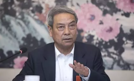 陳錫文：中國(guó)農(nóng)村還有5.7億人，判斷鄉(xiāng)村情況要靠科學(xué)統(tǒng)計(jì)而不是返鄉(xiāng)故事！